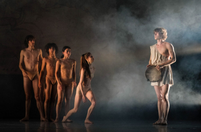 Neumeiers Tanz-Drama 'Die Unsichtbaren' in Hamburg uraufgeführt