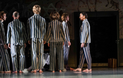 Neumeiers Tanz-Drama 'Die Unsichtbaren' in Hamburg uraufgeführt