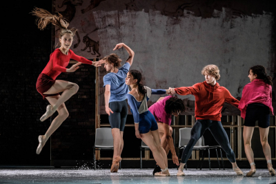 Neumeiers Tanz-Drama 'Die Unsichtbaren' in Hamburg uraufgeführt