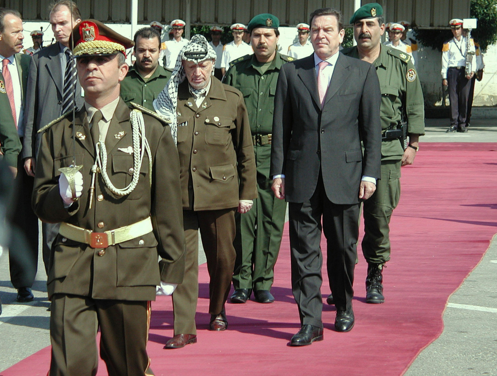 2003 - Arafat und Kanzler Schröder in Gaza