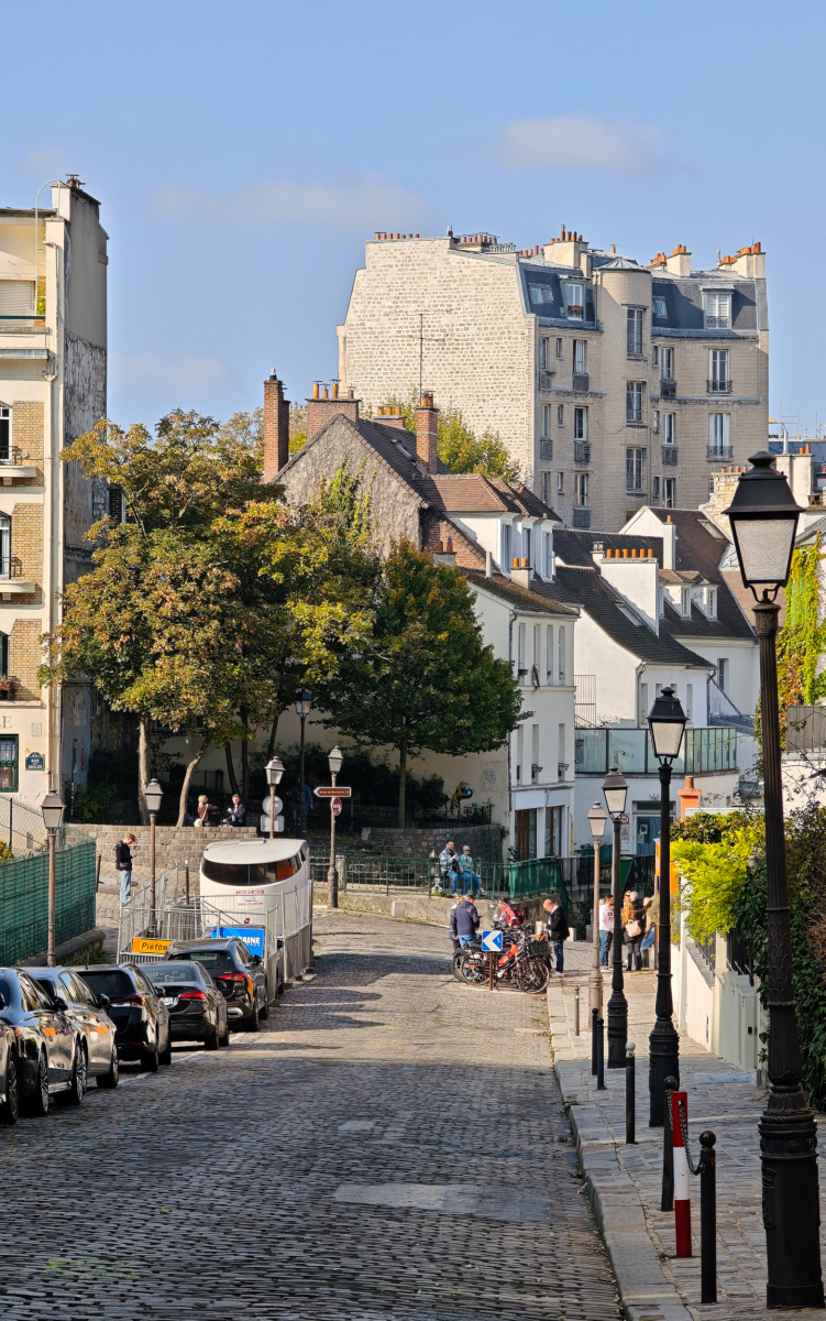 Ein Blick auf und über Paris