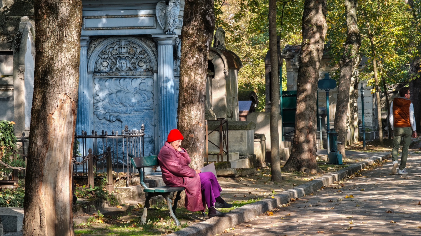 Lady in Red II